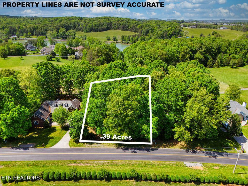 Photo of 11 Kahite Tr, Vonore, TN 37885 (MLS # 1261269)