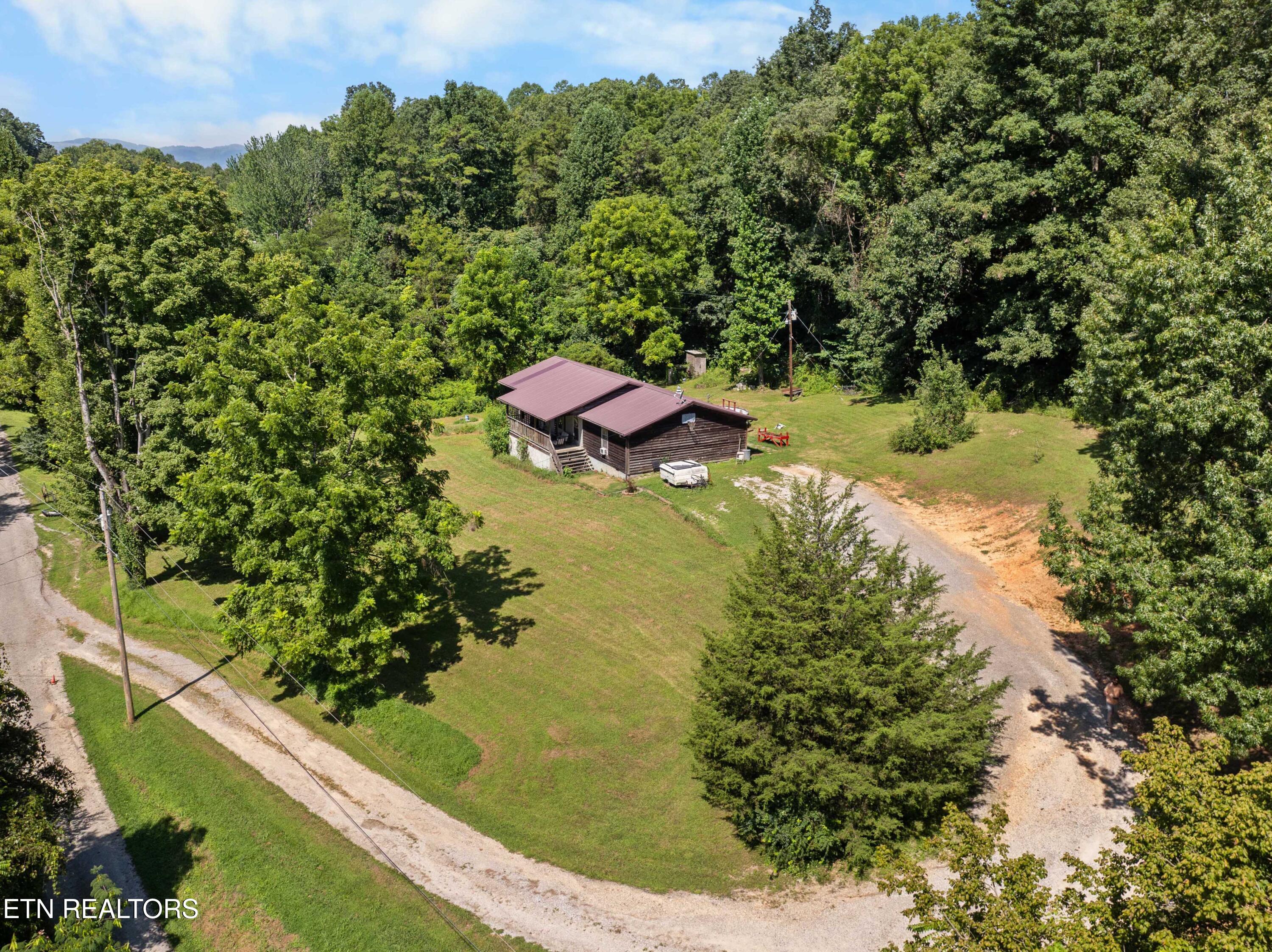 187 Vinsant Hollow Lane