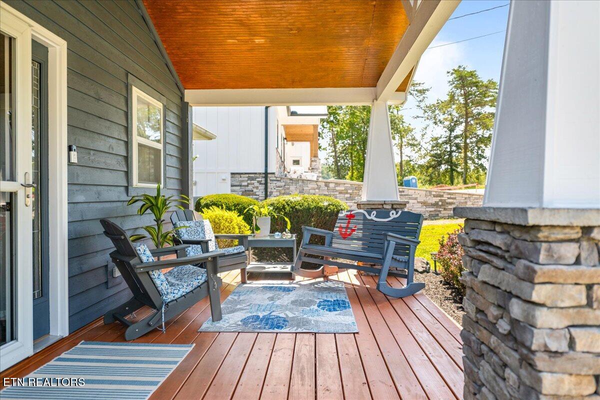 239 Cliffside Drive