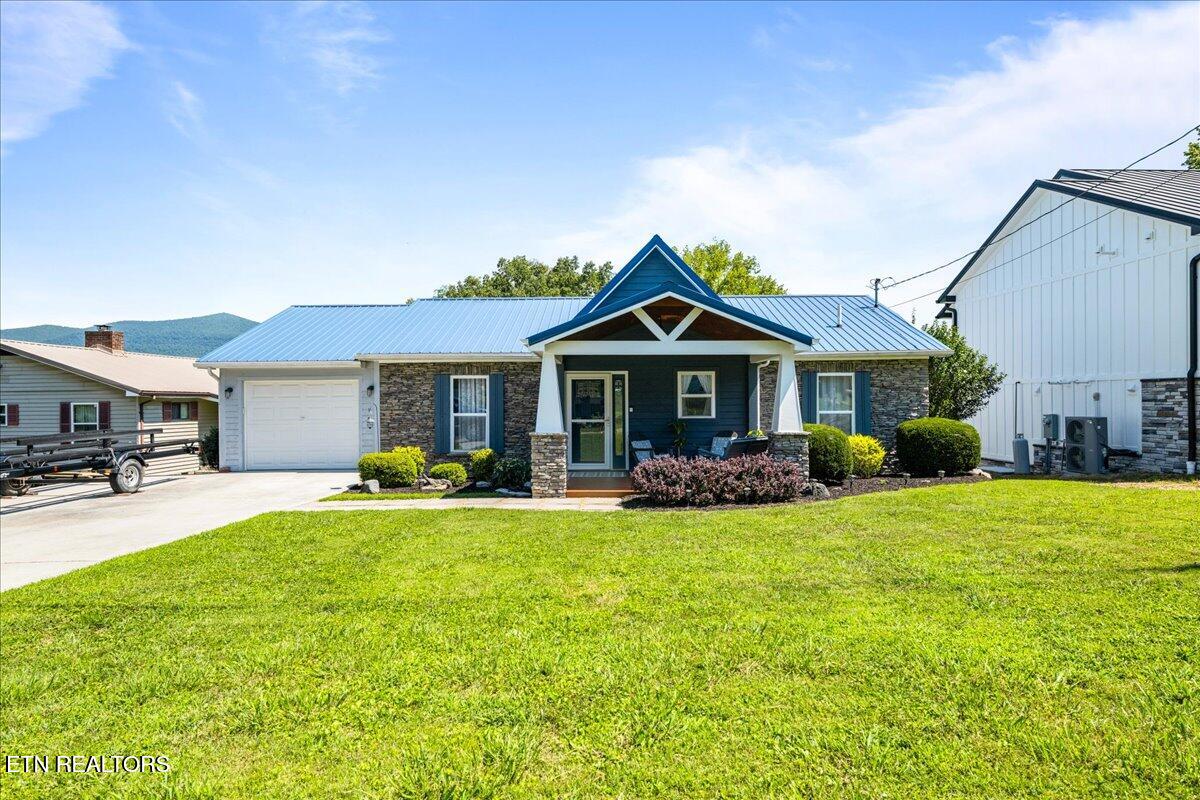 239 Cliffside Drive