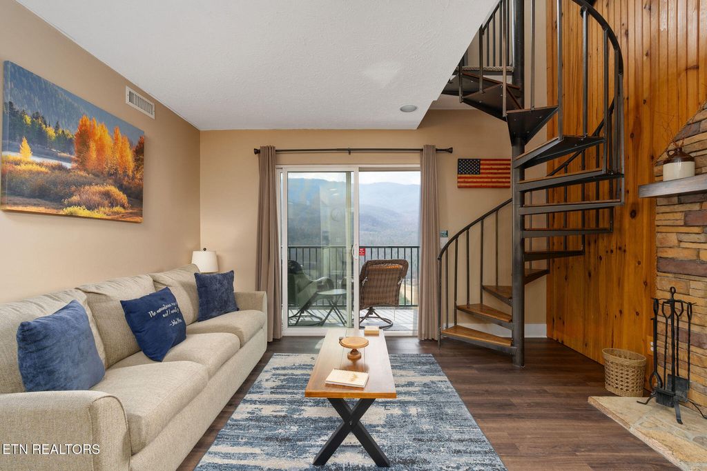 Photo of 3710 Weber Rd #307 C, Gatlinburg, TN 37738 (MLS # 1332547)