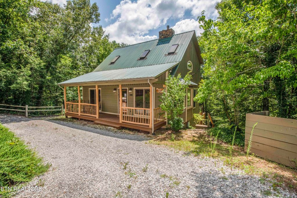 Photo of 218 Ace Gap Rd, Townsend, TN 37882 (MLS # 1322697)