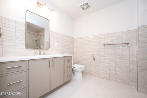 Tiny photo for 455 Willow Ave #301, Knoxville, TN 37915 (MLS # 1326192)