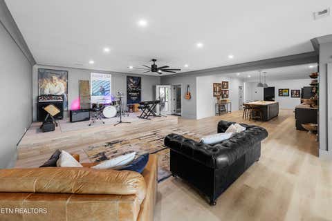 Tiny photo for 1421 Charlottesville Blvd, Knoxville, TN 37922 (MLS # 1348209)