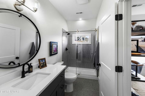 Tiny photo for 1421 Charlottesville Blvd, Knoxville, TN 37922 (MLS # 1348209)