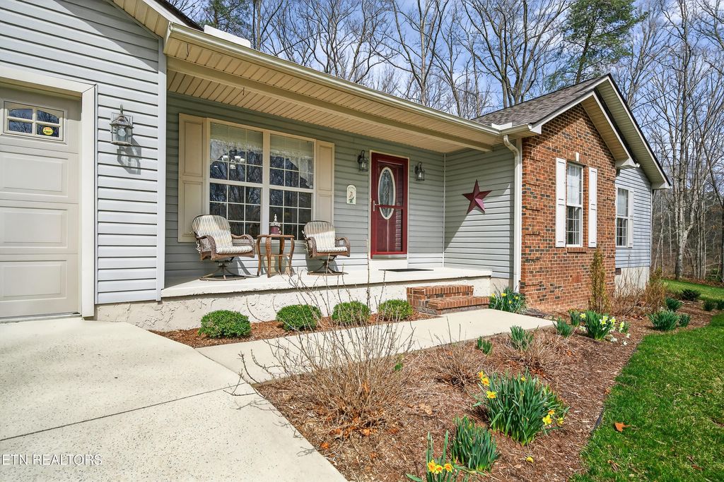 Photo of 5 Warpath Circle, Crossville, TN 38572 (MLS # 1332887)