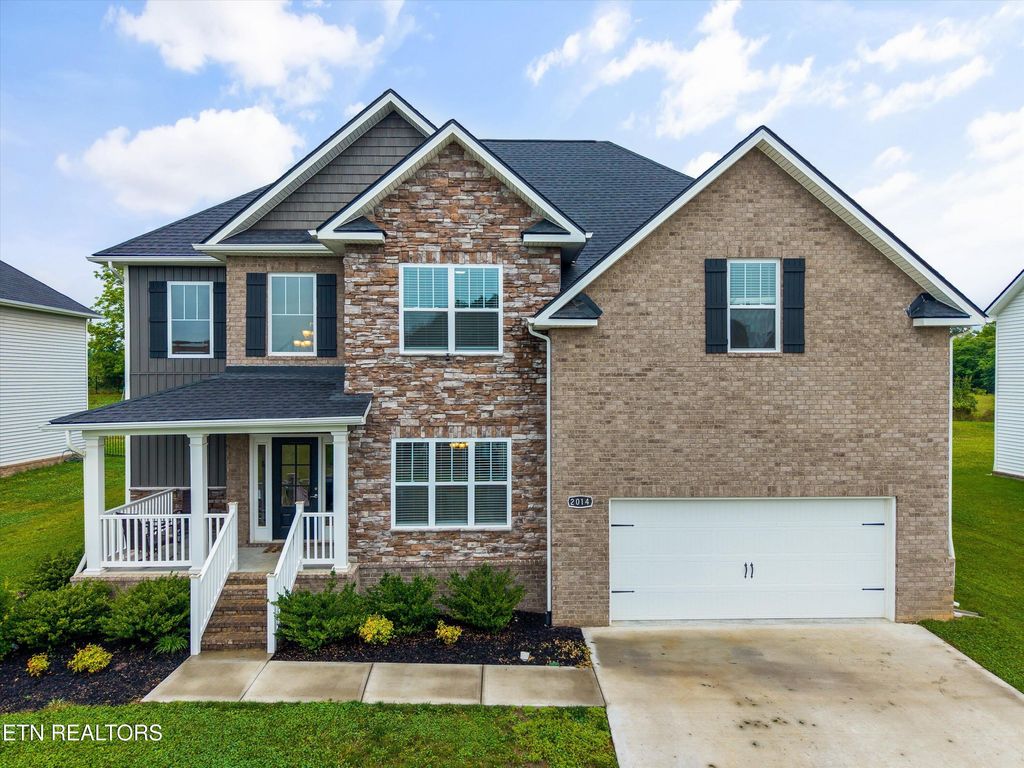 Photo of 2014 Farm Blvd Blvd, Sevierville, TN 37876 (MLS # 1303166)