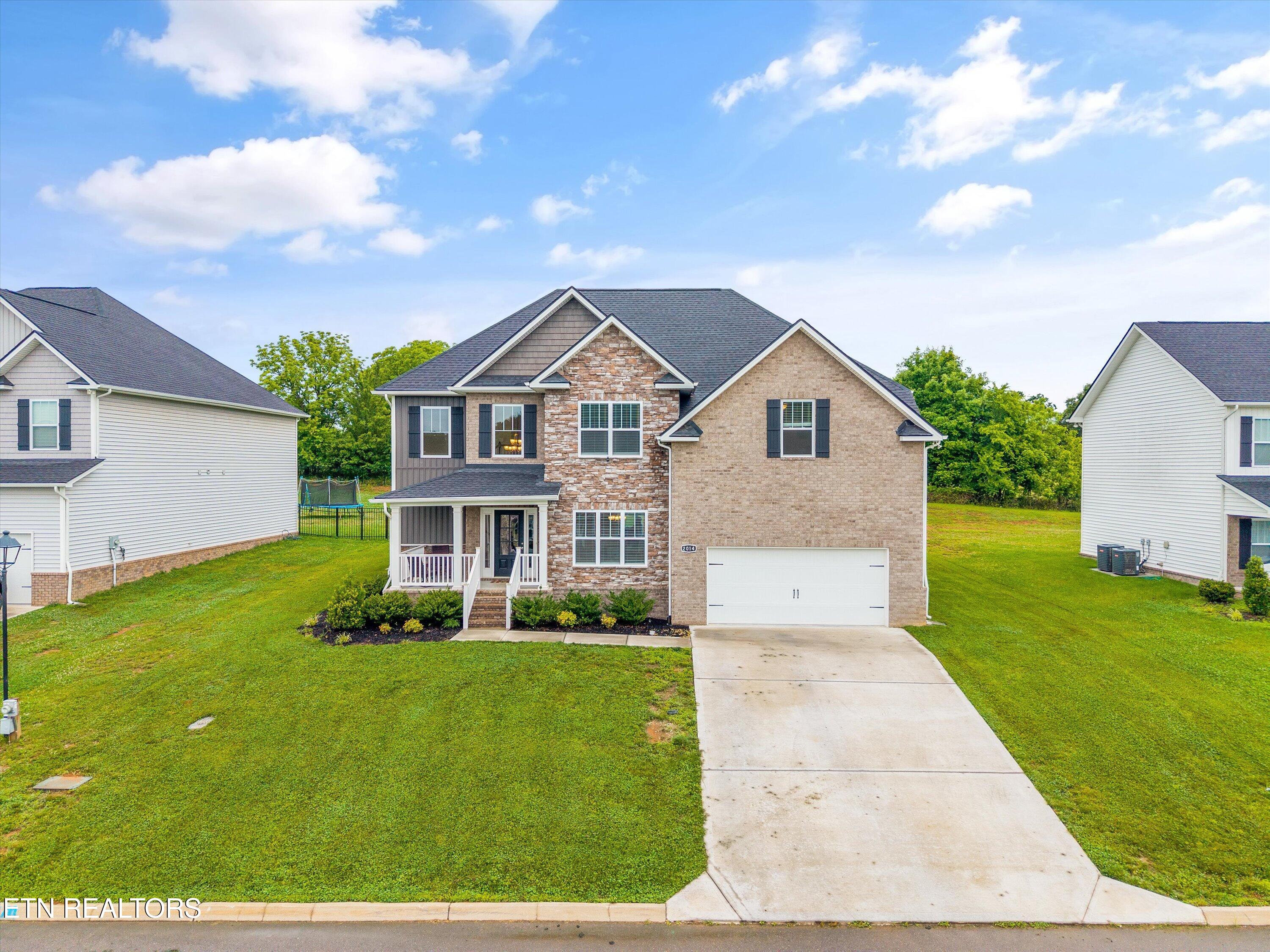 2014 Farm Blvd Blvd