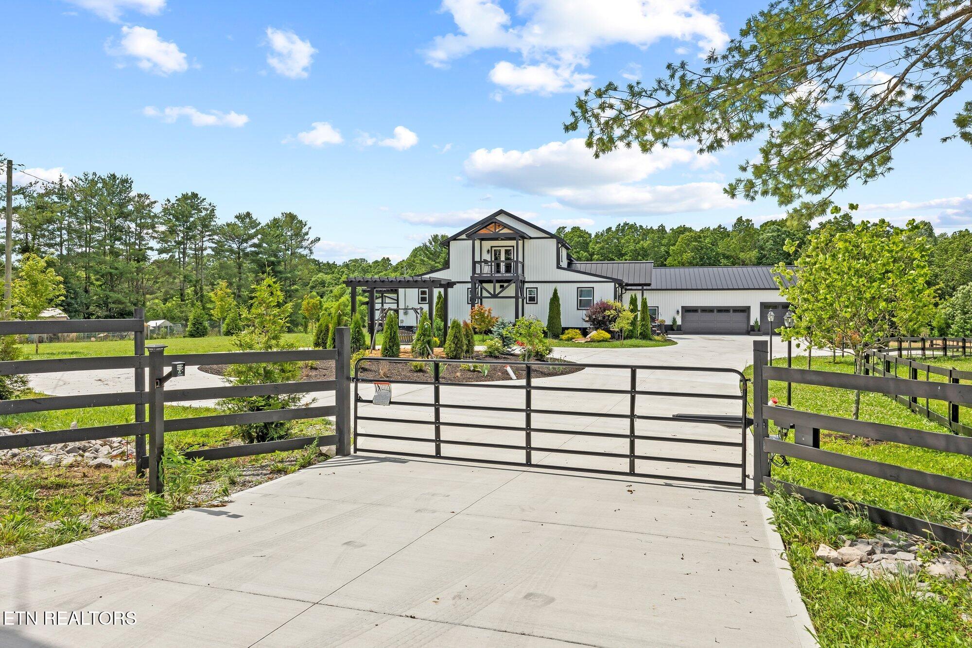 3358 Plateau Rd