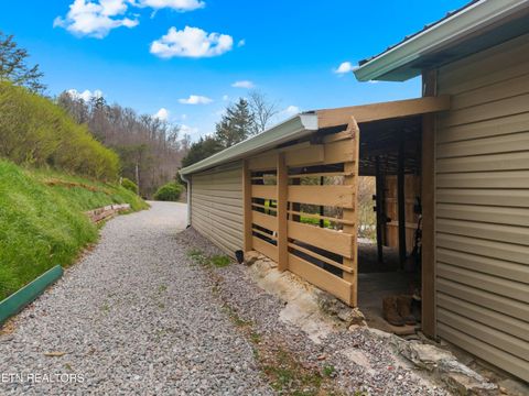 Tiny photo for 2826 Broken Valley Rd, Thorn Hill, TN 37881 (MLS # 1334178)