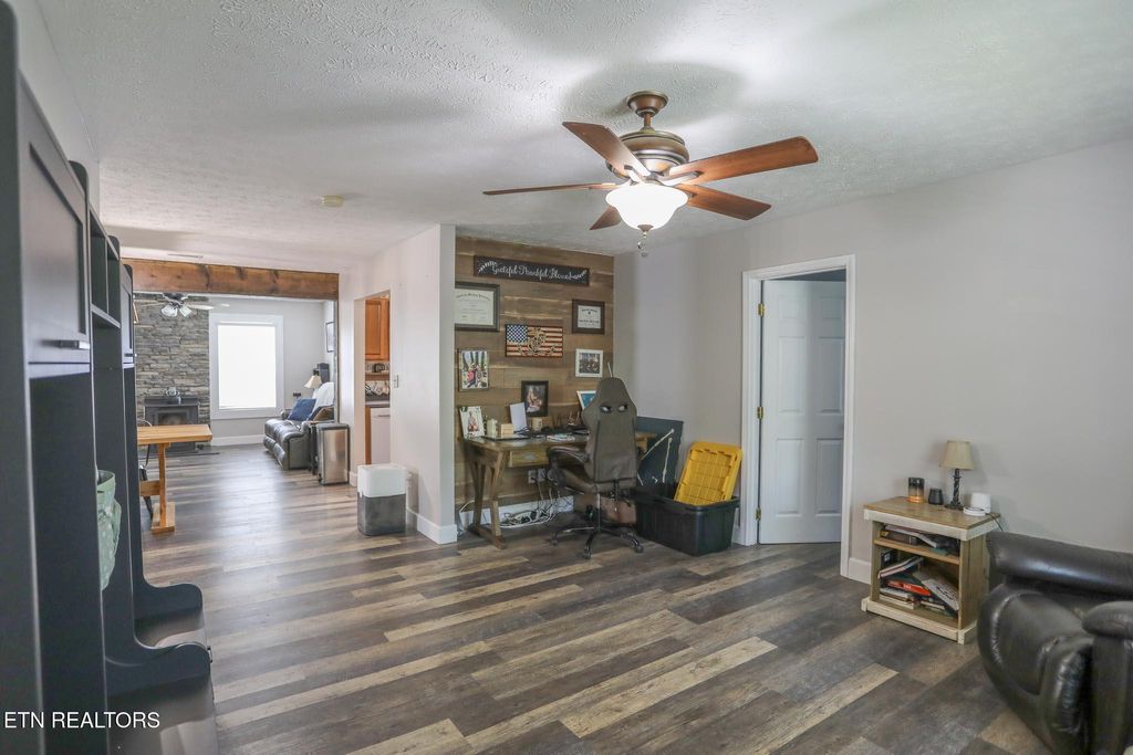 Photo of 626 Laurel Lake Circle, Madisonville, TN 37354 (MLS # 1336087)