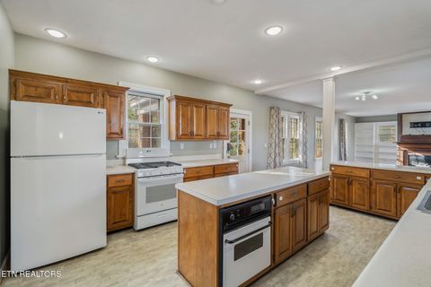 Tiny photo for 3823 Kingston Pike, Knoxville, TN 37919 (MLS # 1327785)