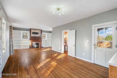 Tiny photo for 3823 Kingston Pike, Knoxville, TN 37919 (MLS # 1327785)