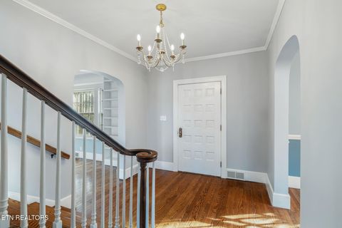 Tiny photo for 3823 Kingston Pike, Knoxville, TN 37919 (MLS # 1327785)