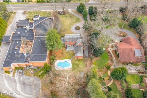 Tiny photo for 3823 Kingston Pike, Knoxville, TN 37919 (MLS # 1327785)