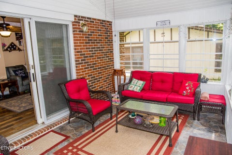 Tiny photo for 20 Black Oak Circle, Crossville, TN 38558 (MLS # 1347773)