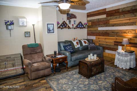 Tiny photo for 20 Black Oak Circle, Crossville, TN 38558 (MLS # 1347773)