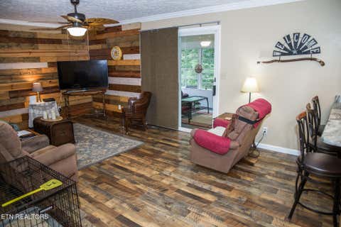 Tiny photo for 20 Black Oak Circle, Crossville, TN 38558 (MLS # 1347773)