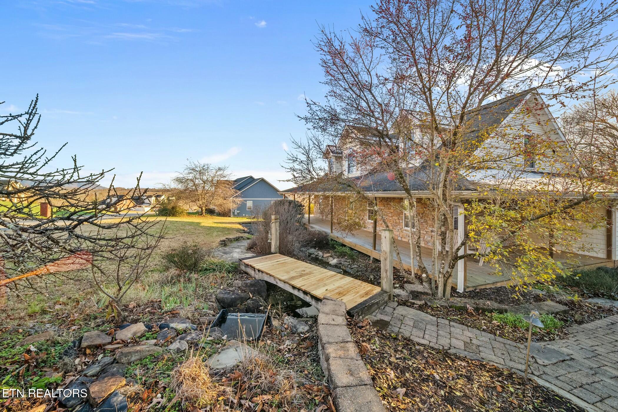 8345 Cliff Ridge Court