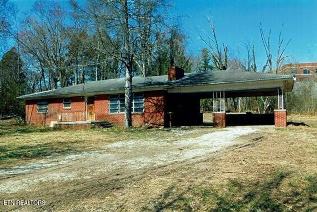 Photo of 2310 Roane State Hwy, Harriman, TN 37748 (MLS # 1296666)