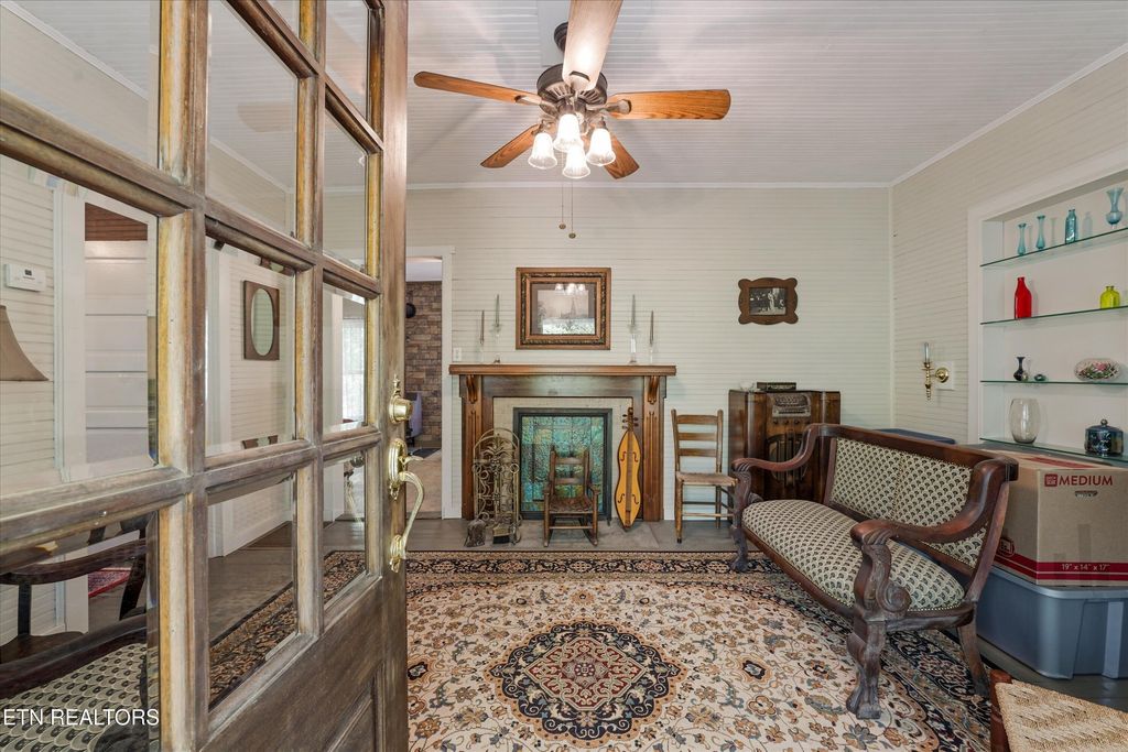 Photo of 315 Laurel Hollow Rd, Clinton, TN 37716 (MLS # 1336713)