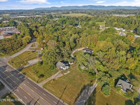 Tiny photo for 2715 Andersonville Hwy, Clinton, TN 37716 (MLS # 1358088)