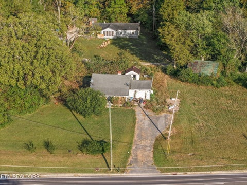 Tiny photo for 2715 Andersonville Hwy, Clinton, TN 37716 (MLS # 1358088)
