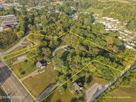 Tiny photo for 2715 Andersonville Hwy, Clinton, TN 37716 (MLS # 1358088)