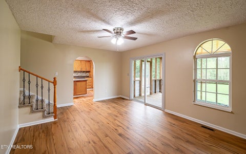 Tiny photo for 5028 Pea Ridge Rd, Maryville, TN 37804 (MLS # 1349388)
