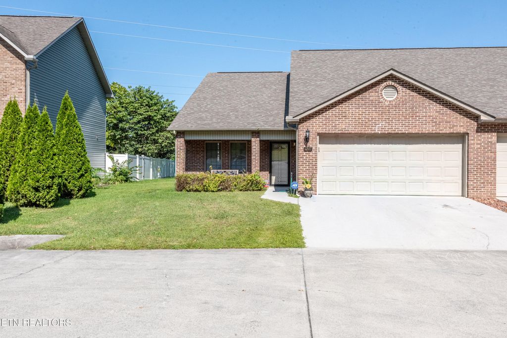 Photo of 1218 Ernest Mcmahan Rd, Sevierville, TN 37862 (MLS # 1315333)