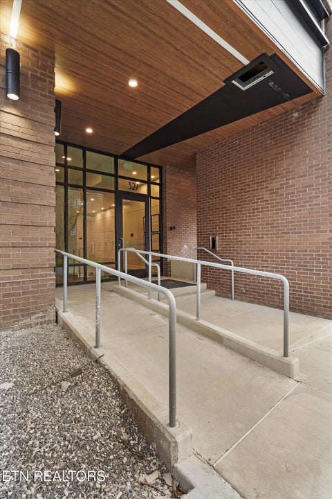 Tiny photo for 327 W Summit Hill Drive #708, Knoxville, TN 37902 (MLS # 1300225)
