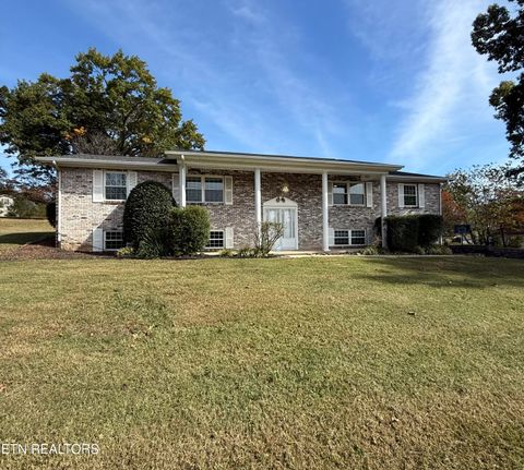 Photo of 2112 Spring Hill Rd, Knoxville, TN 37914 (MLS # 1319841)