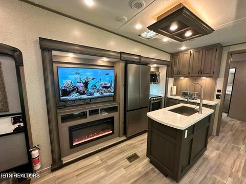 Tiny photo for 94 Highway 73, Townsend, TN 37882 (MLS # 1335861)