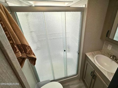 Tiny photo for 94 Highway 73, Townsend, TN 37882 (MLS # 1335861)