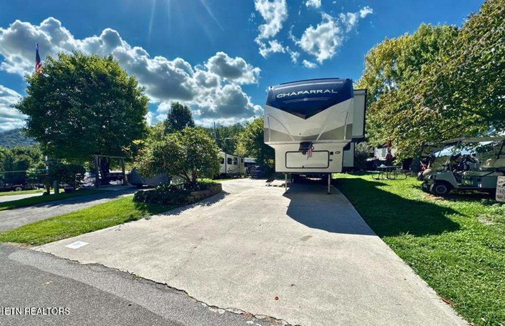 Photo of 94 Highway 73, Townsend, TN 37882 (MLS # 1335861)