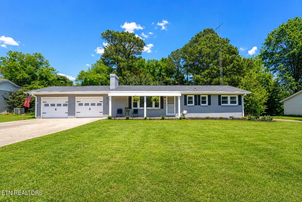 Photo of 5716 Melstone Rd, Knoxville, TN 37912 (MLS # 1343545)