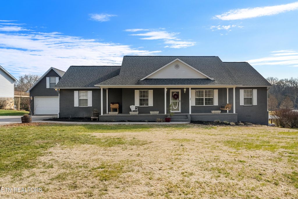 Photo of 7468 Ravencrest Lane, Corryton, TN 37721 (MLS # 1328829)