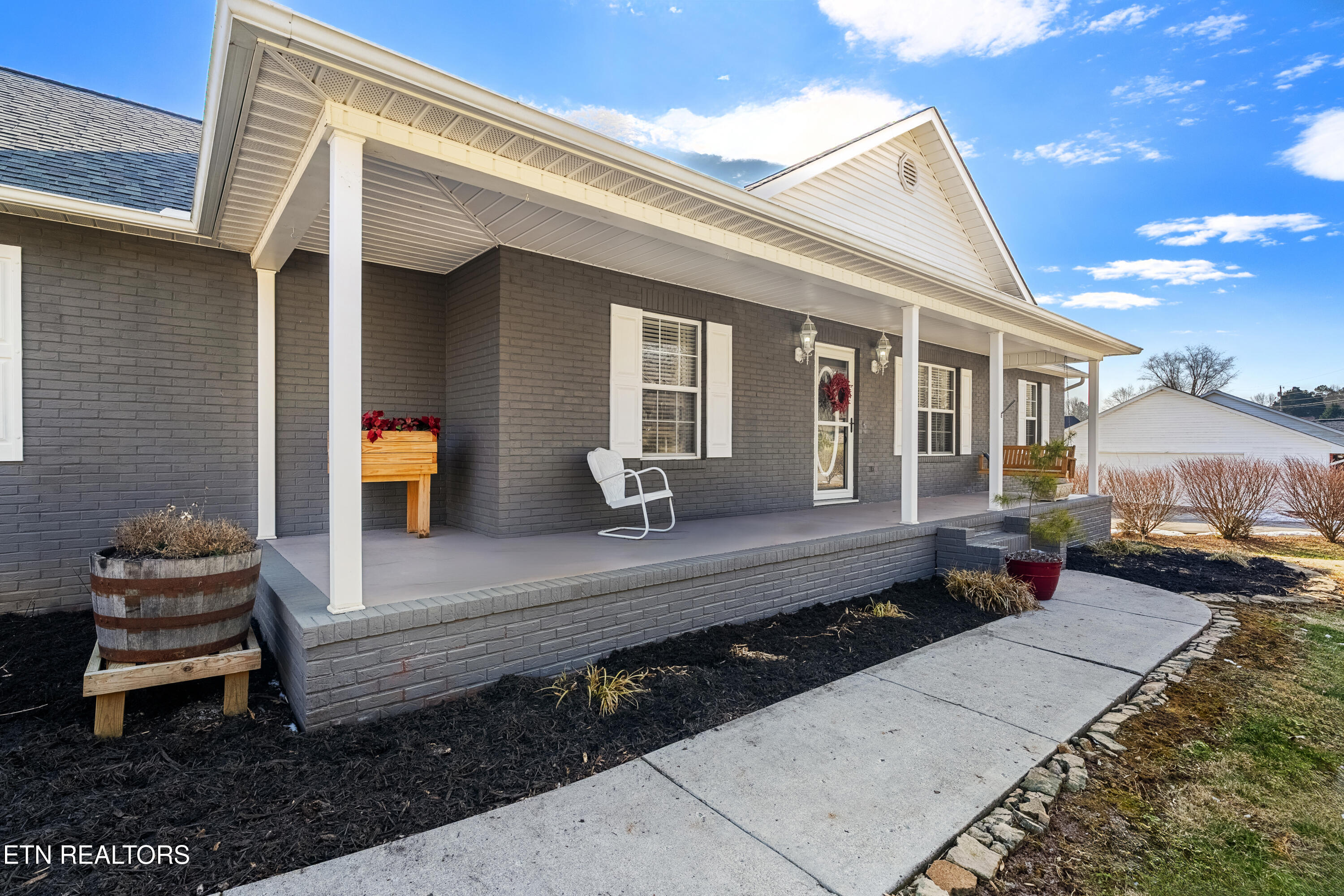 7468 Ravencrest Lane