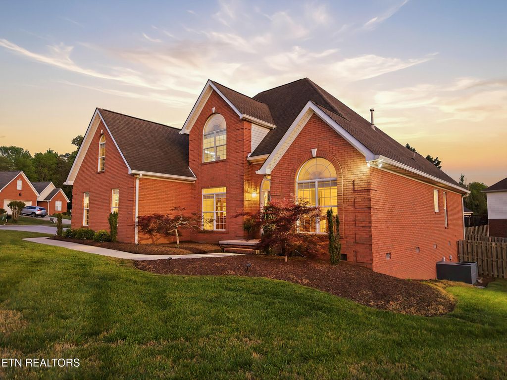 Photo of 121 Ivy Mill Court, Knoxville, TN 37924 (MLS # 1337933)