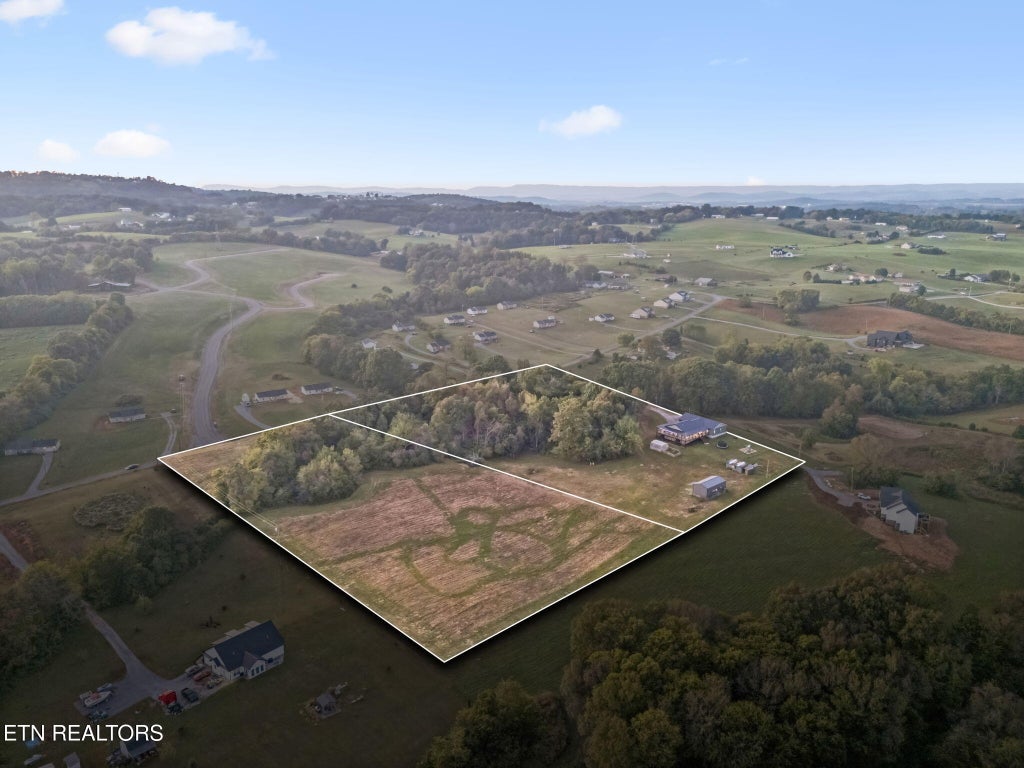 Photo of 502 Coile Rd, Jefferson City, TN 37760 (MLS # 1359329)