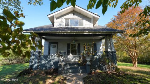 Photo of 1619 Beaumont Ave, Knoxville, TN 37921 (MLS # 1330244)