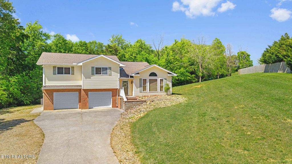 Photo of 3230 Four M Circle, Kodak, TN 37764 (MLS # 1338127)