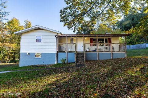 Photo of 406 Overhill Rd, Knoxville, TN 37914 (MLS # 1318749)