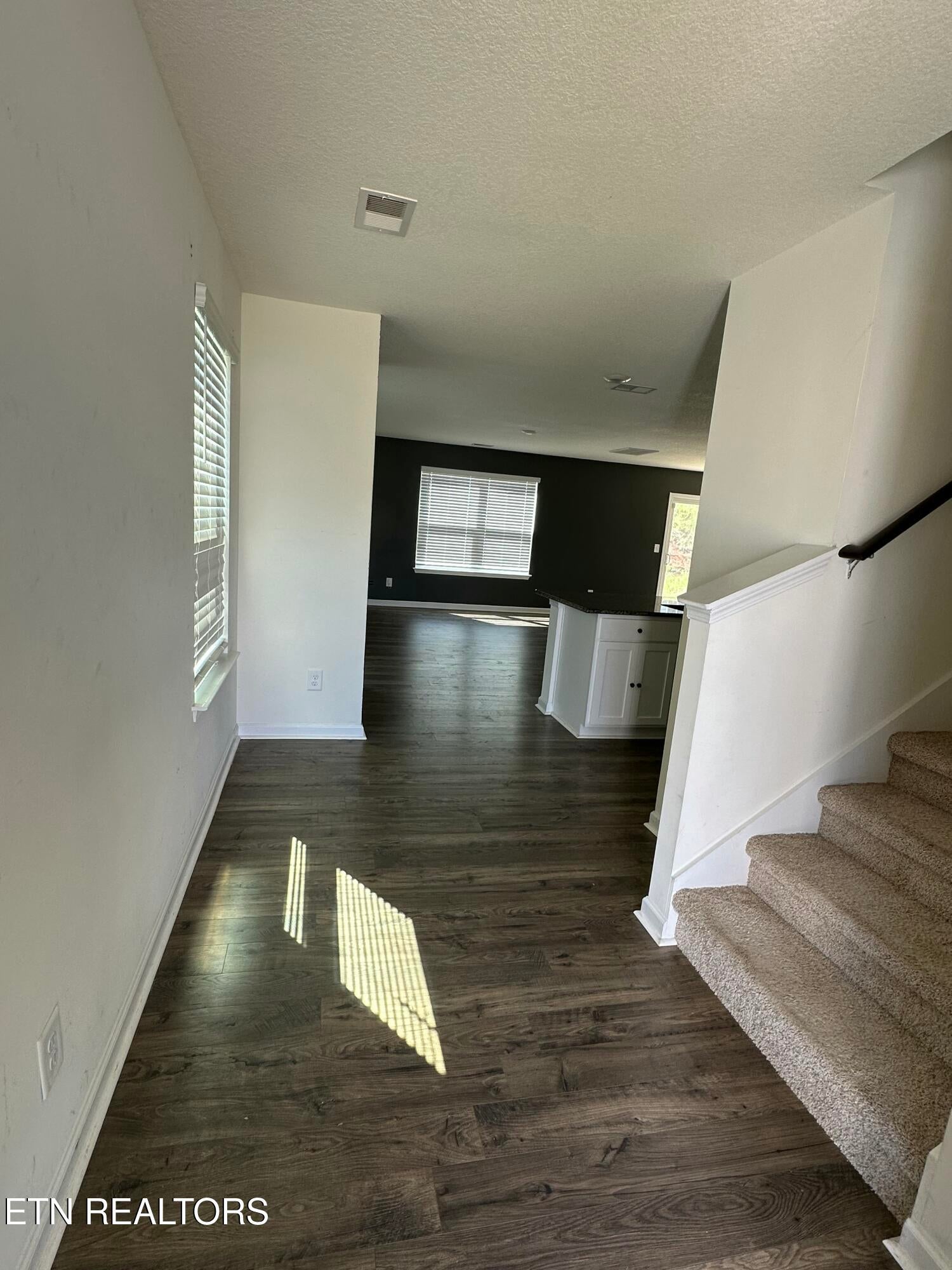 324 Everleigh Circle