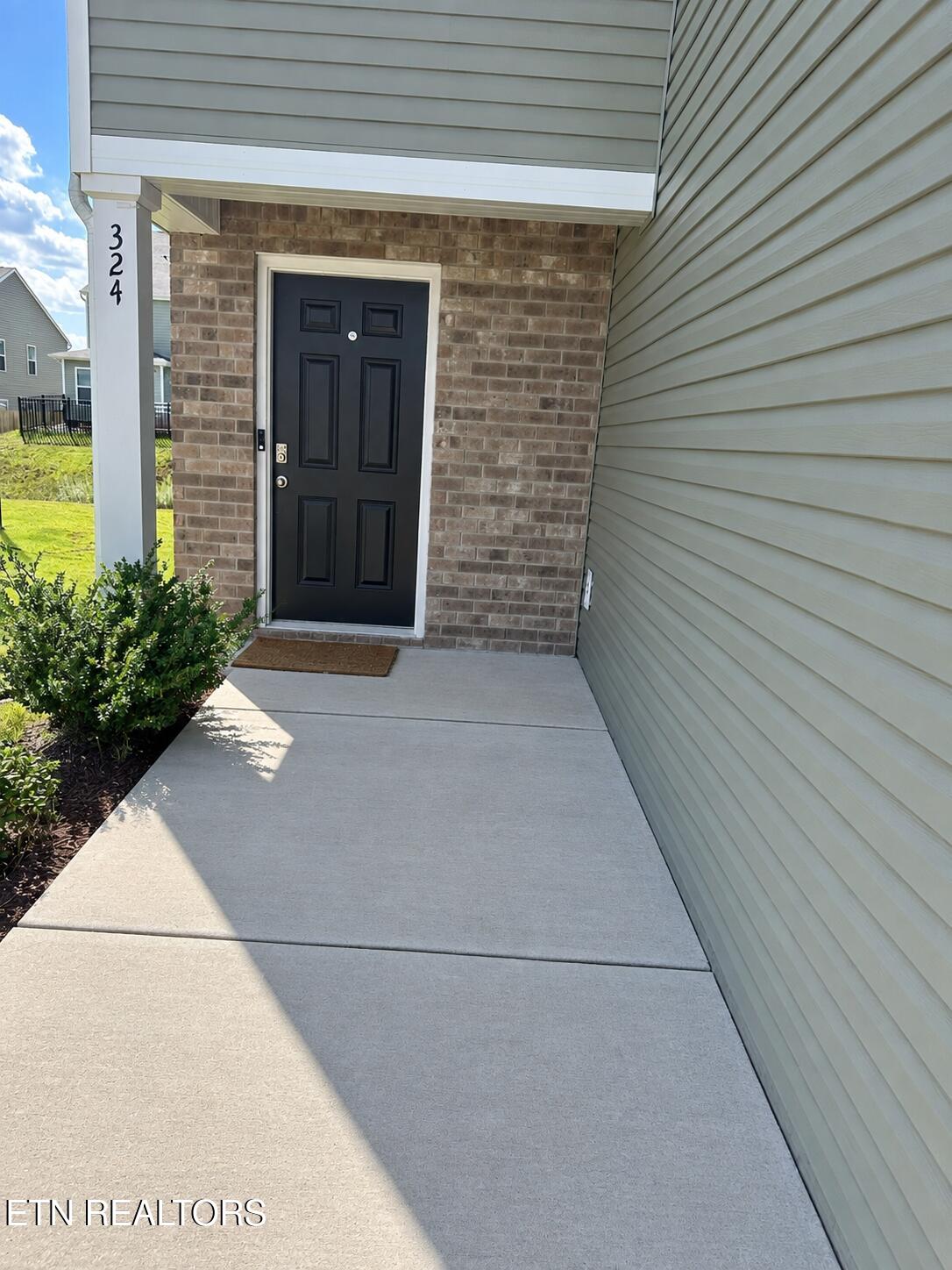 324 Everleigh Circle