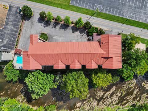 Tiny photo for 3919 S River Rd #UNIT 305, Pigeon Forge, TN 37863 (MLS # 1347742)