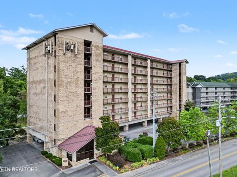 Tiny photo for 3919 S River Rd #UNIT 305, Pigeon Forge, TN 37863 (MLS # 1347742)