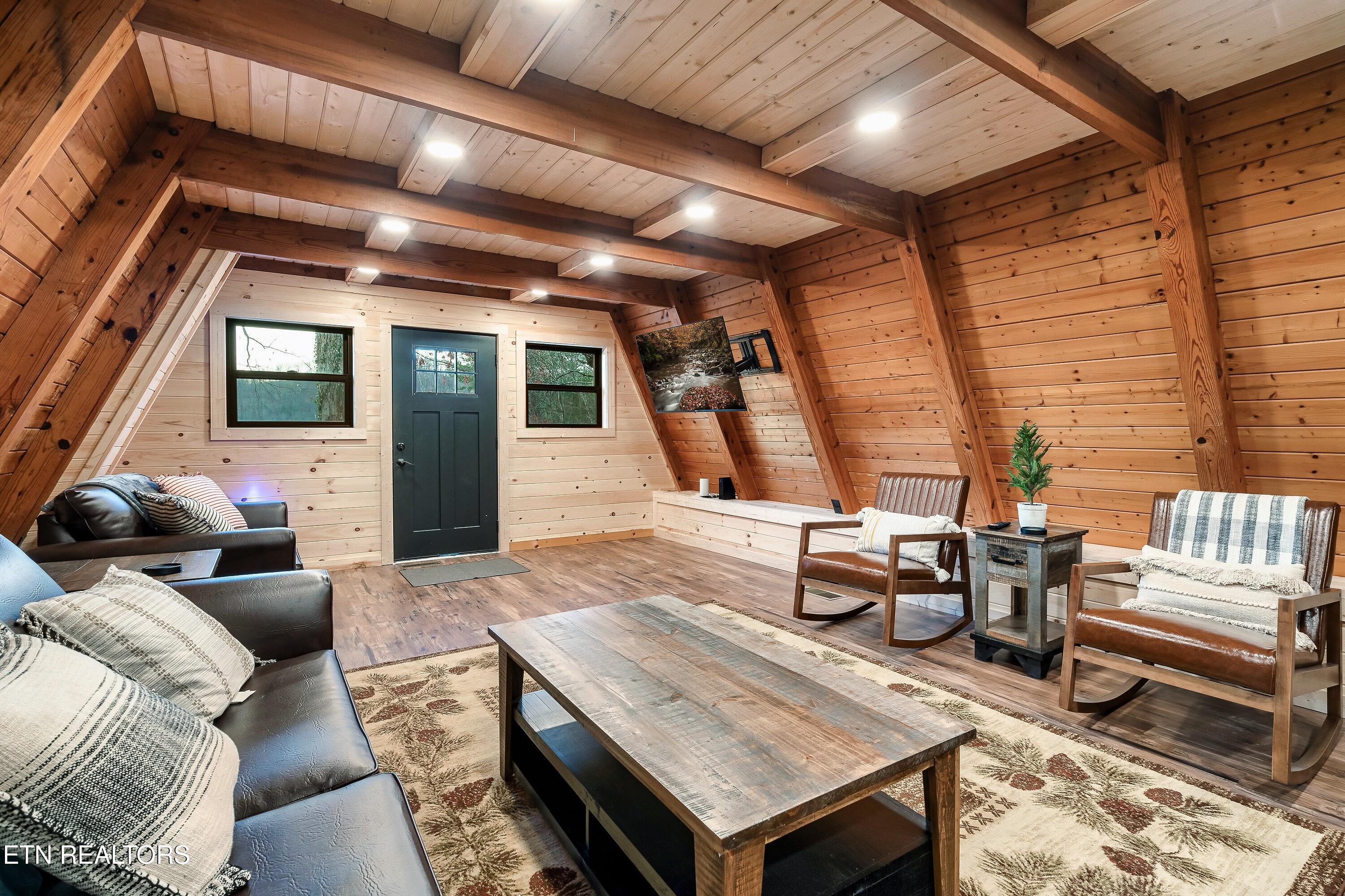 1146 Pine Mountain Rd