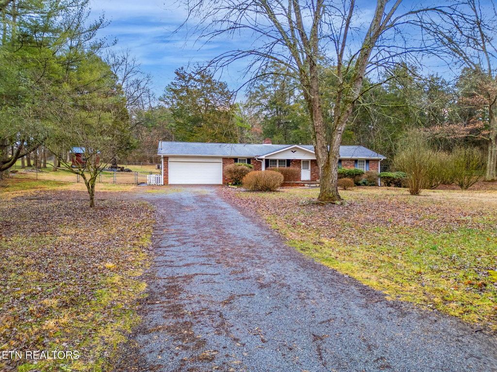 Photo of 7536 Rodgers Rd, Corryton, TN 37721 (MLS # 1289358)