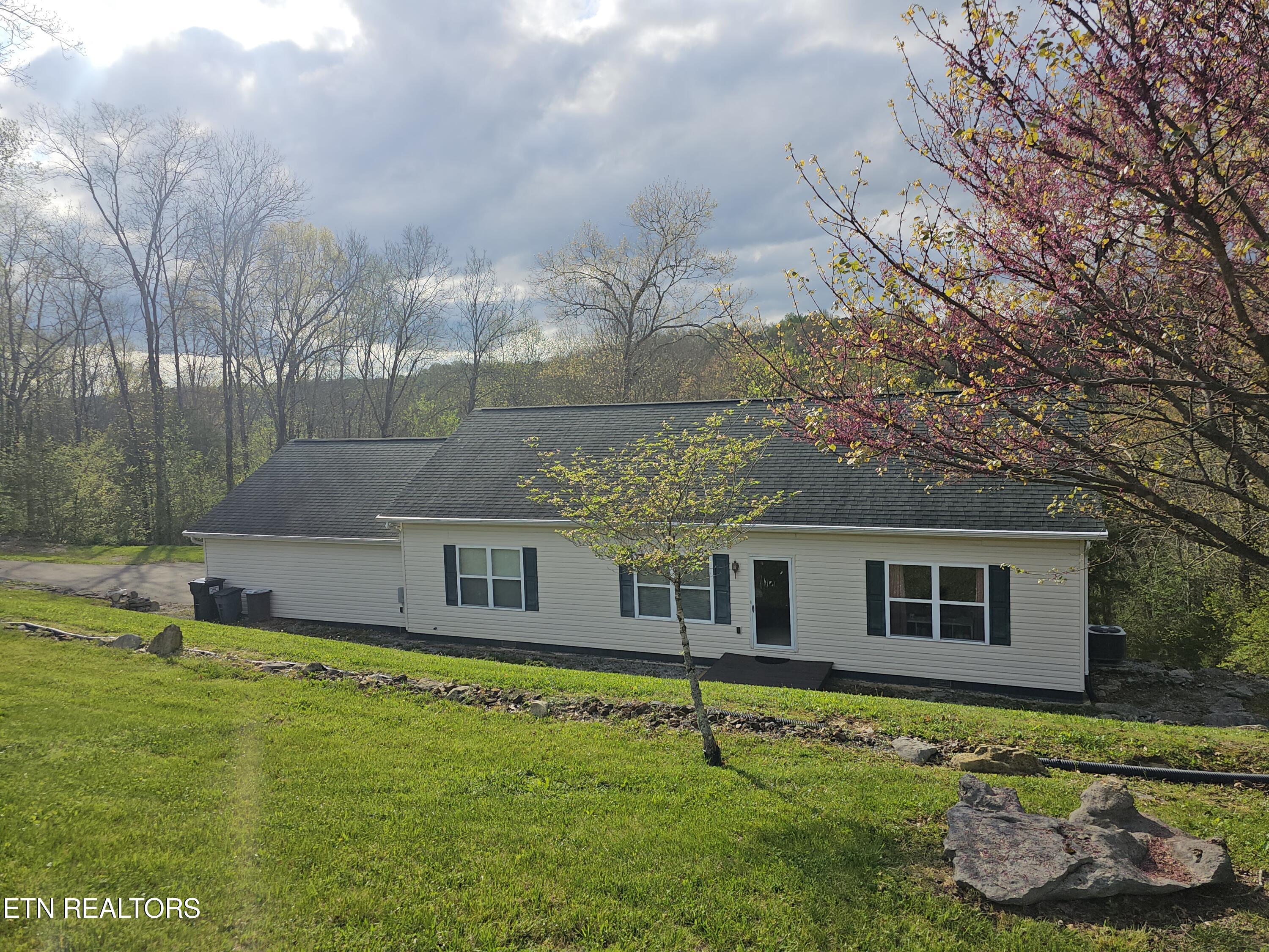 View Tazewell, TN 37879 house